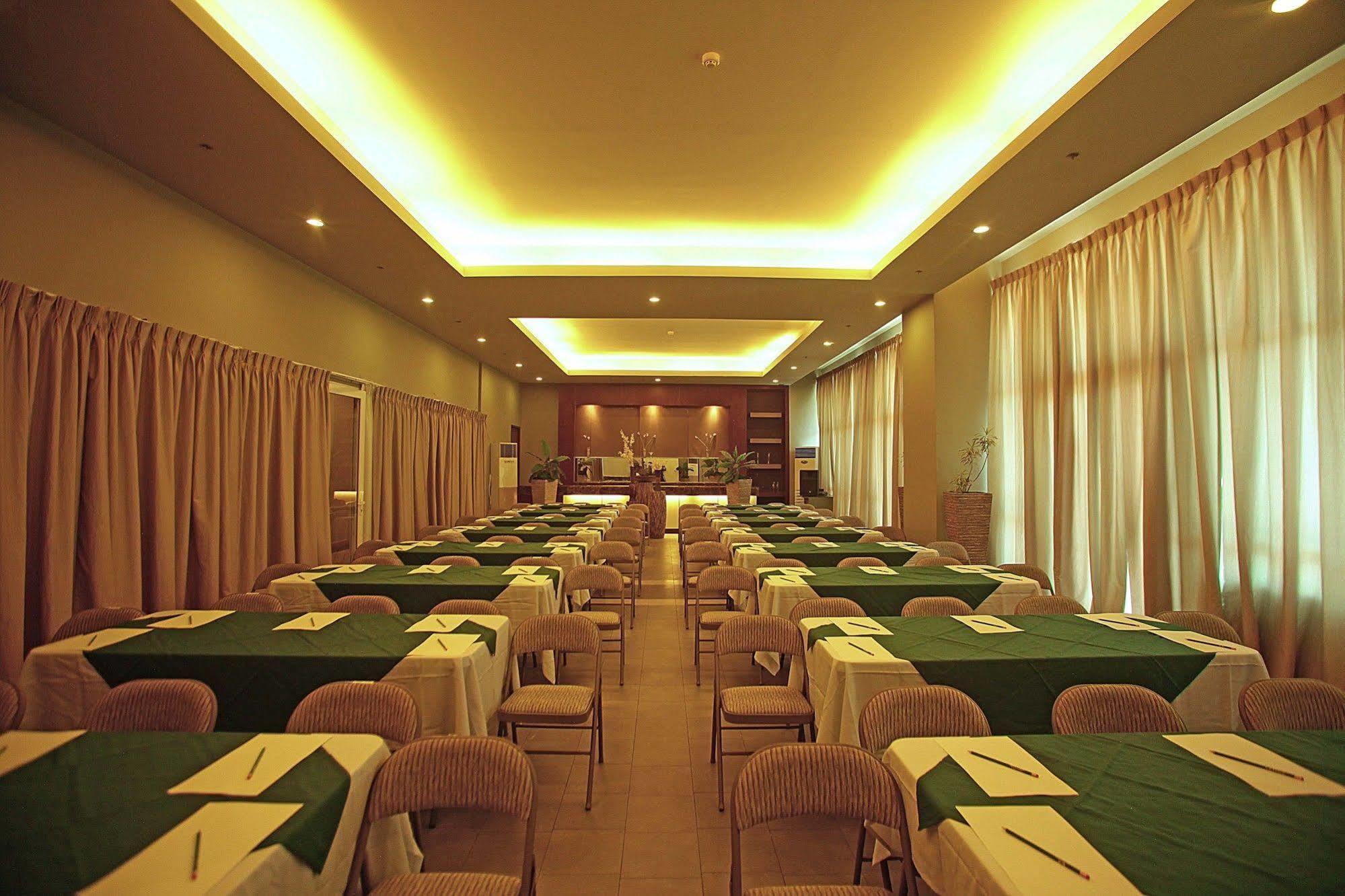La Mirada Hotel Cebu Dış mekan fotoğraf